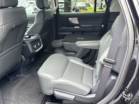 New 2026 Ford Expedition Active AWD/4WD image 24
