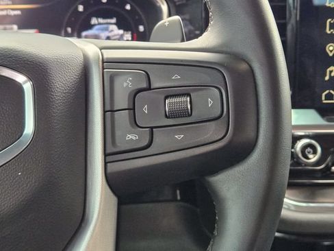 Used 2024 GMC Sierra 1500 SLT w/ SLT Convenience Package AWD/4WD image 28