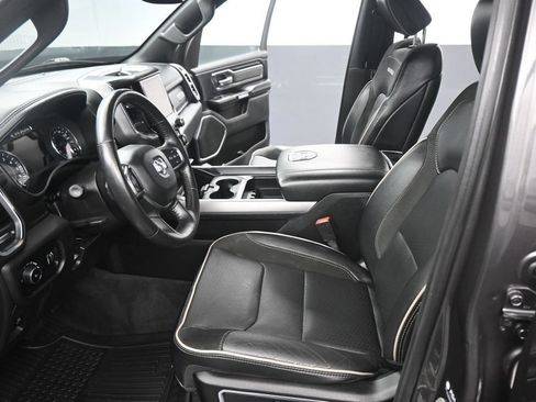 Used 2024 RAM 1500 Laramie RWD image 9