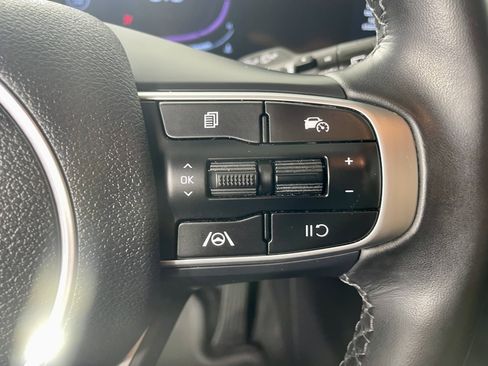 Used 2024 Kia Sportage EX AWD/4WD image 20