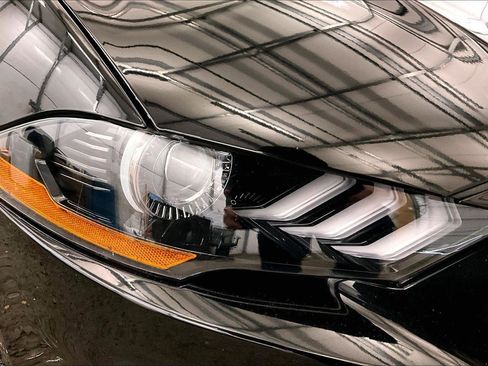 Used 2019 Ford Mustang Coupe w/ Black Accent Package image 27