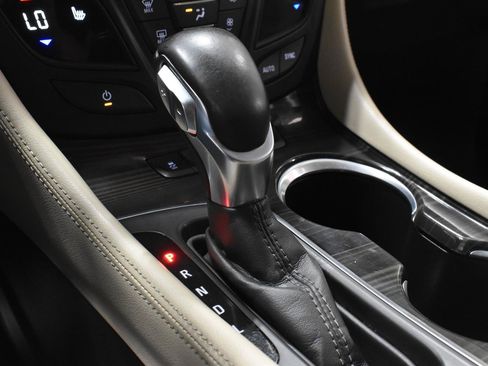 Used 2020 Buick Envision Preferred AWD/4WD image 18