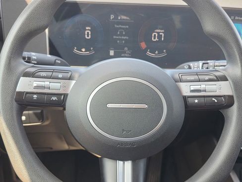 Used 2025 Hyundai Tucson SEL FWD image 33