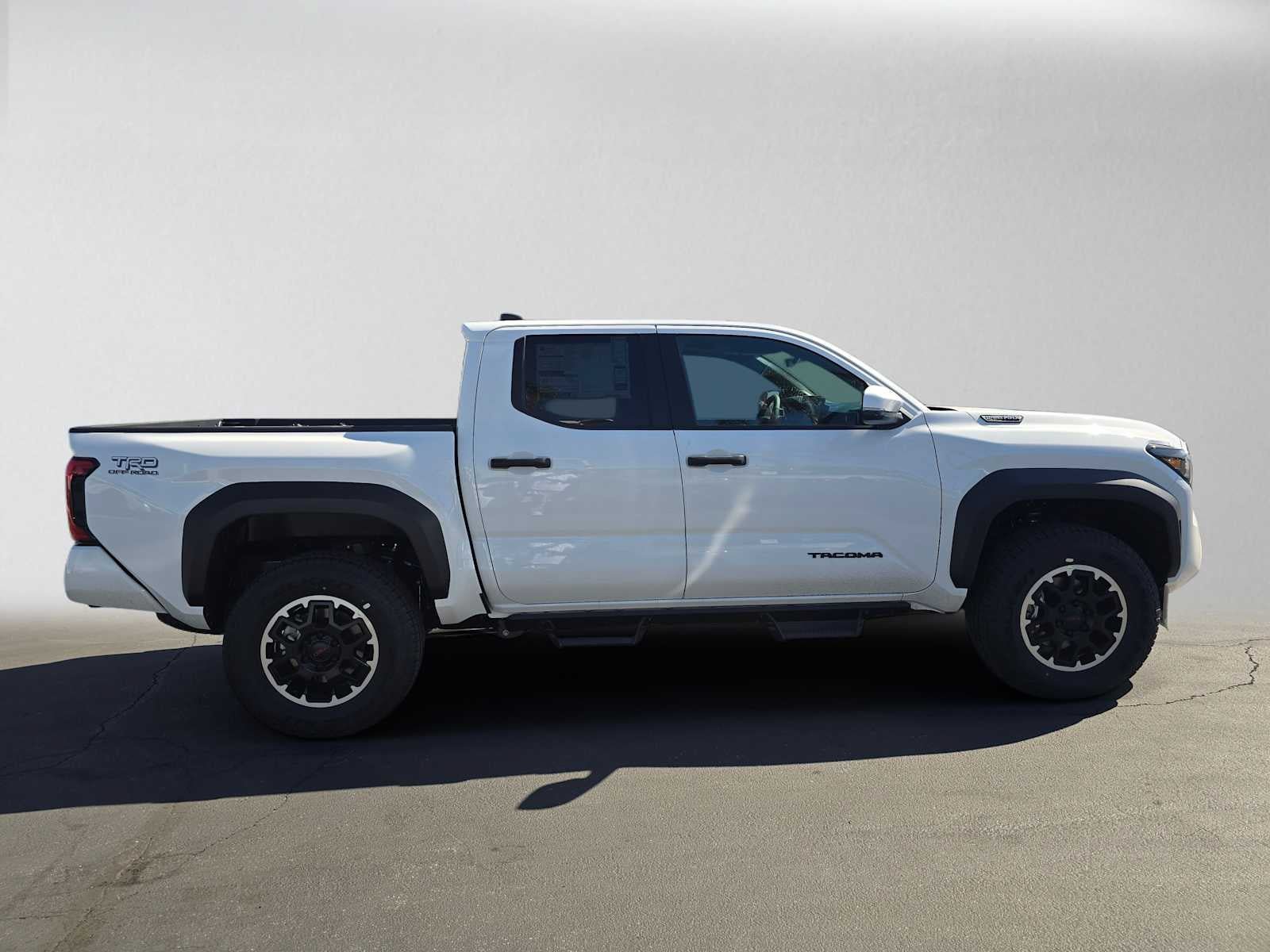New 2026 Toyota Tacoma TRD Off-Road w/ TRD Off Road Upgrade Package AWD/4WD image 2