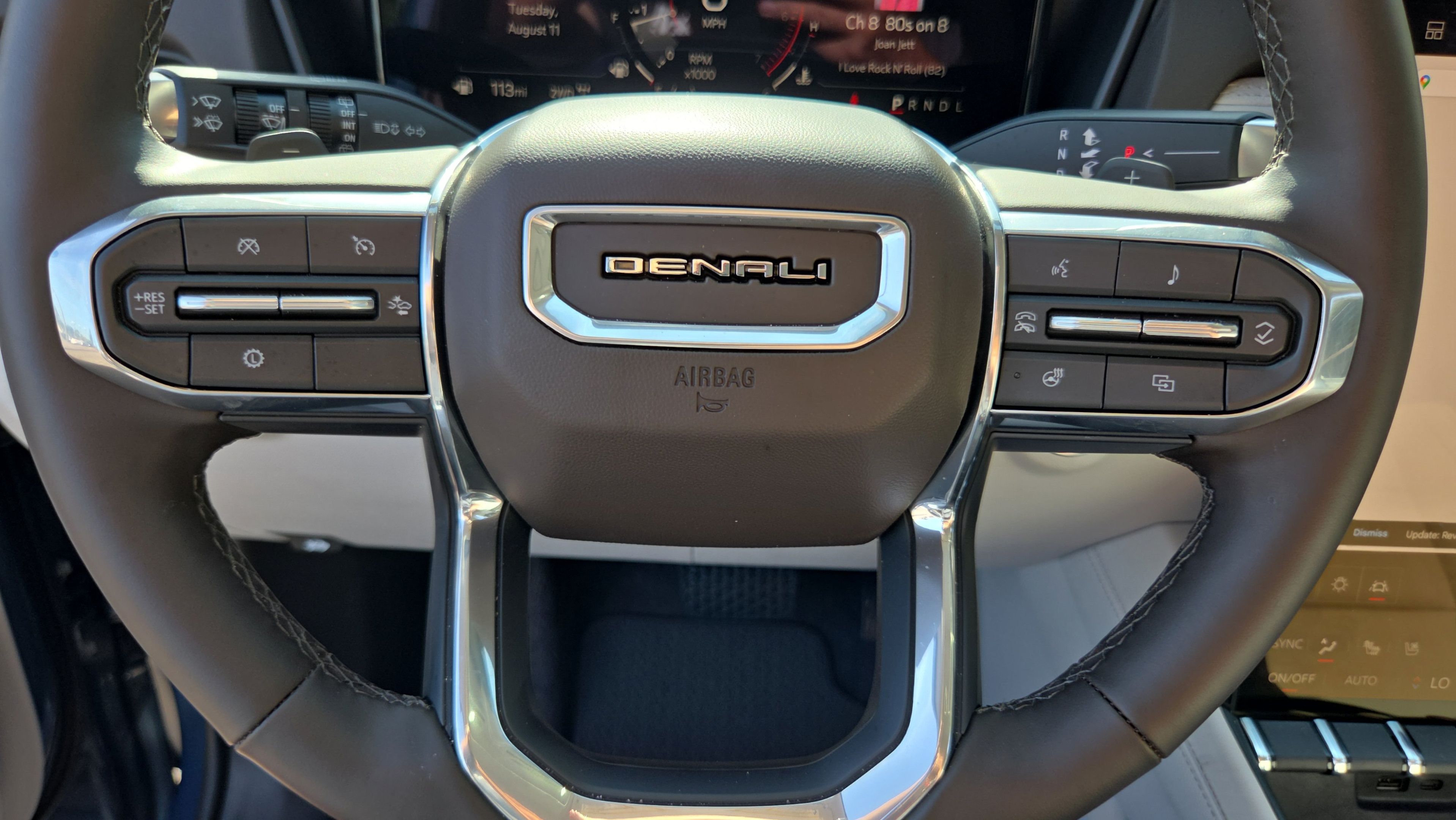 Used 2026 GMC Terrain Denali AWD/4WD image 23