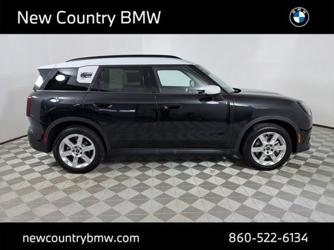 Certified 2025 MINI Cooper Countryman S image 8