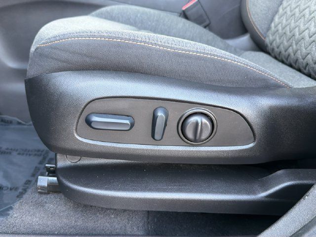 Used 2023 Chevrolet Equinox LT AWD/4WD image 21