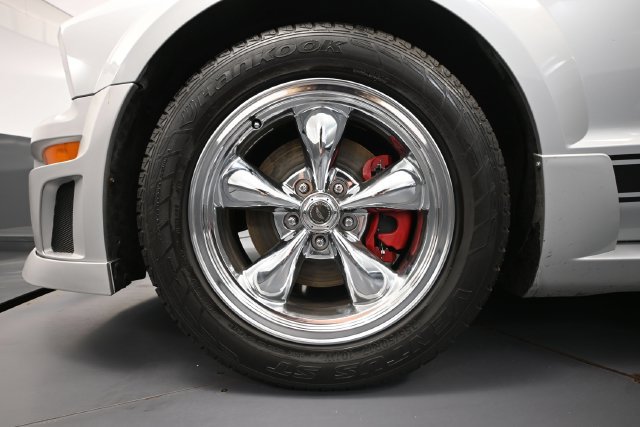 Used 2006 Ford Mustang GT Premium RWD image 12