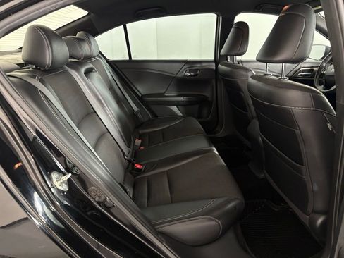 Used 2016 Honda Accord Sport image 34