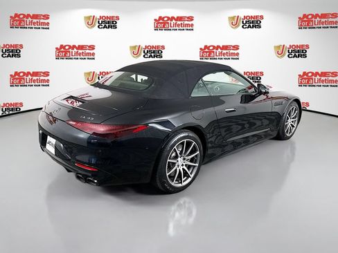 Used 2024 Mercedes-Benz SL 43 AMG image 17