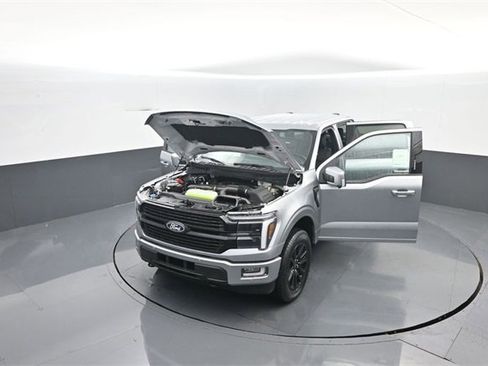 New 2026 Ford F150 Platinum w/ Equipment Group 701A Base image 36