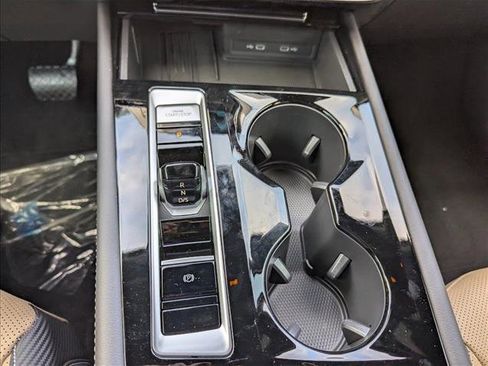 New 2026 Volkswagen Atlas Cross Sport SE image 20