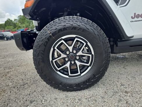 New 2026 Jeep Gladiator Rubicon AWD/4WD image 28