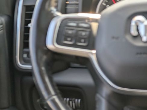 Used 2020 RAM 2500 Laramie AWD/4WD image 25