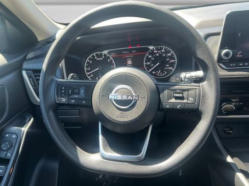 Used 2024 Nissan Rogue S AWD/4WD image 13