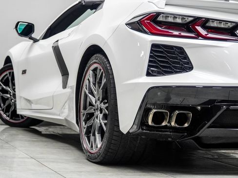 Used 2023 Chevrolet Corvette Stingray Premium Conv RWD image 19