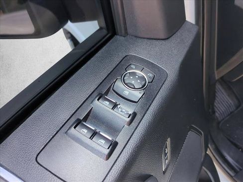 Used 2018 Ford F150 XLT w/ Equipment Group 301A Mid RWD image 12
