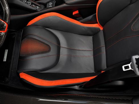 Used 2024 McLaren 750S Spider RWD image 49