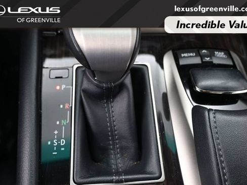 Used 2013 Lexus LS 460 w/ Comfort Pkg RWD image 16