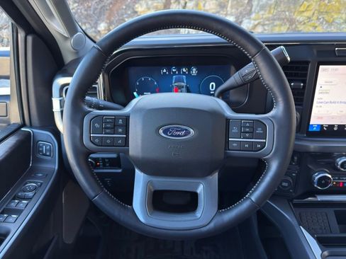 Certified 2024 Ford F250 Lariat w/ Lariat Ultimate Package image 19