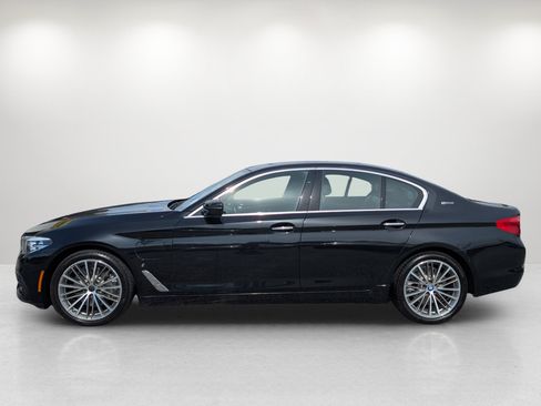 Used 2018 BMW 530e RWD image 8