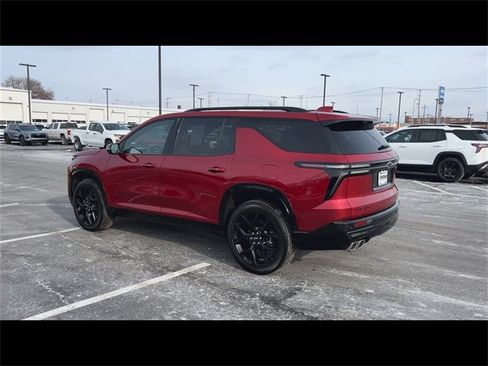 Certified 2024 Chevrolet Traverse RS image 6