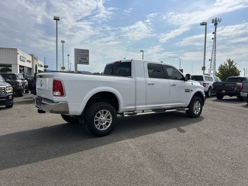 Used 2018 RAM 2500 Laramie w/ Convenience Group image 6