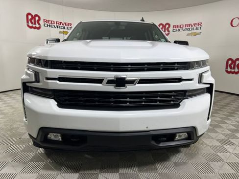 Used 2020 Chevrolet Silverado 1500 RST w/ Texas Edition RWD image 2