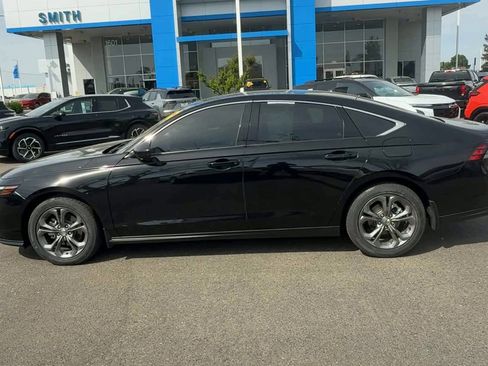 Used 2024 Honda Accord EX image 4