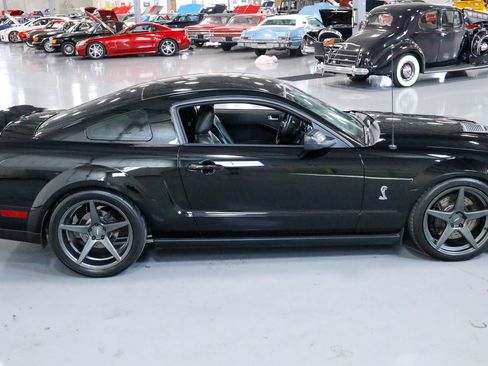Used 2007 Ford Mustang Shelby GT500 RWD image 31