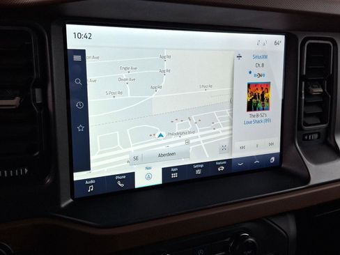 Used 2024 Ford Bronco Outer Banks image 17