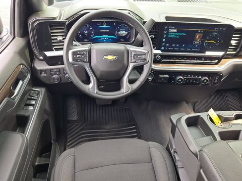 Certified 2026 Chevrolet Silverado 1500 LT AWD/4WD image 22