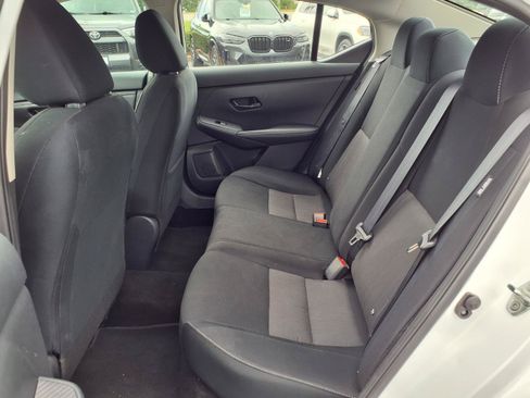 Used 2024 Nissan Sentra SV FWD image 23