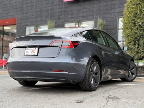Used 2021 Tesla Model 3 Standard Range Plus image 13