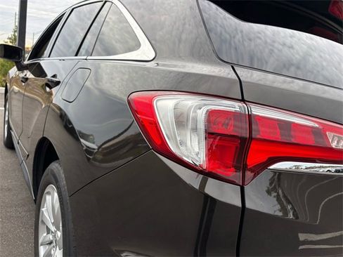 Used 2017 Acura RDX AWD image 10