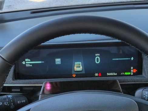 Used 2025 Ford Mustang Mach-E Premium image 34