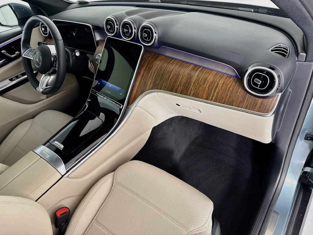 Certified 2026 Mercedes-Benz GLC 300 image 18