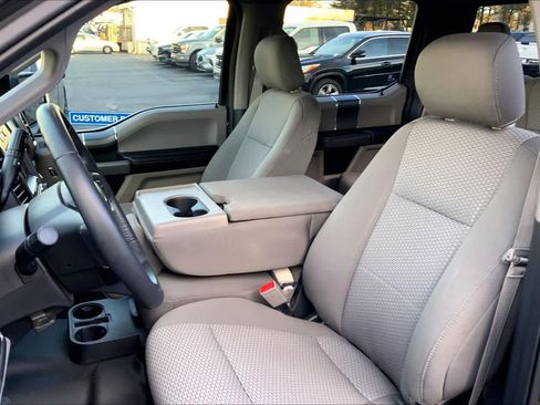 Used 2019 Ford F150 XLT w/ Equipment Group 302A Luxury image 8