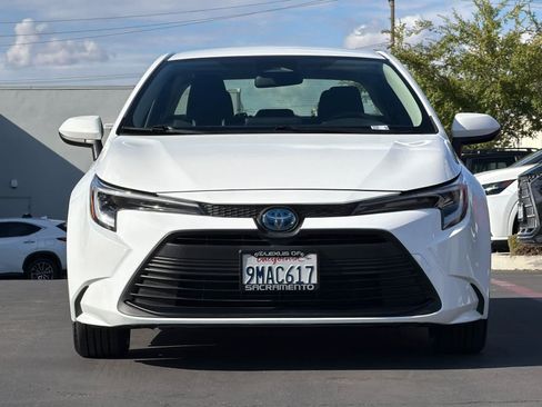 Used 2024 Toyota Corolla LE FWD image 10