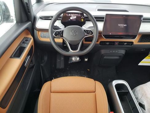 New 2025 Volkswagen ID. Buzz Pro S image 9