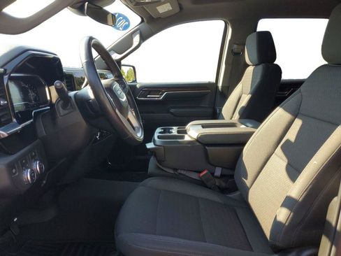 Used 2024 GMC Sierra 1500 Elevation AWD/4WD image 10