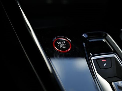 Certified 2025 Audi RS 3 w/ Dynamic Plus Package image 40