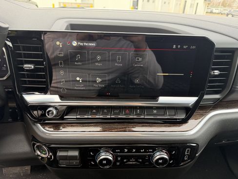 New 2026 GMC Sierra 1500 SLE w/ Max Trailering Package image 21