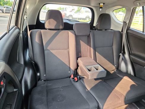 Used 2013 Toyota RAV4 XLE AWD/4WD image 28