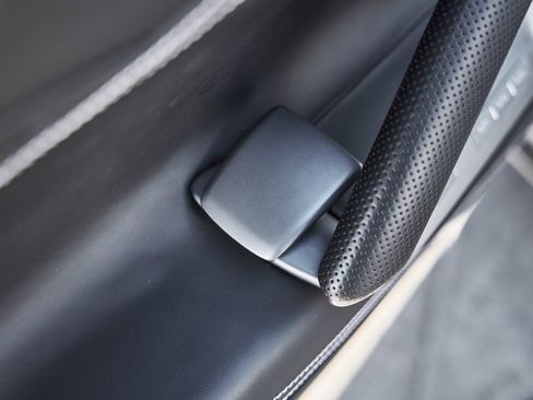 Used 2019 Ferrari 812 Superfast image 30