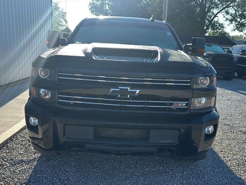 Used 2019 Chevrolet Silverado 2500 LTZ w/ Midnight Edition AWD/4WD image 14
