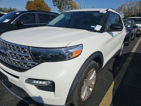 Used 2020 Ford Explorer Limited image 4