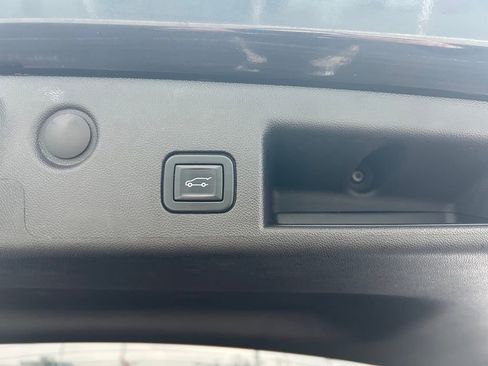 Used 2022 Chevrolet Equinox LT image 27