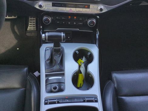 Used 2019 Kia Stinger GTS image 17