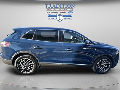 Used 2020 Lincoln Nautilus Reserve image 6